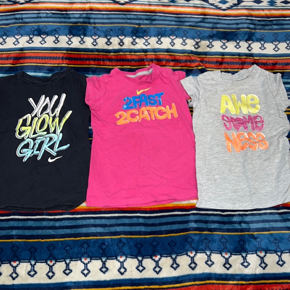 Nike girls lot 3 tees